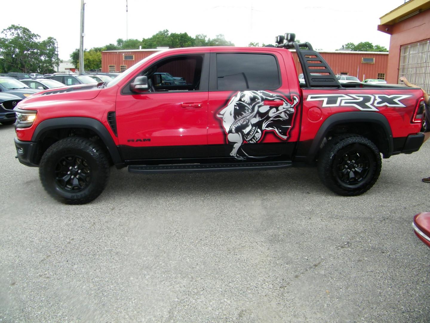 2022 Red /Black RAM 1500 TRX TRX Crew Cab SB 4WD (1C6SRFU90NN) with an 6.2L V8 OHV 16V engine, 8A transmission, located at 4000 Bee Ridge Road, Sarasota, FL, 34233, (941) 926-0300, 27.298664, -82.489151 - Photo#2